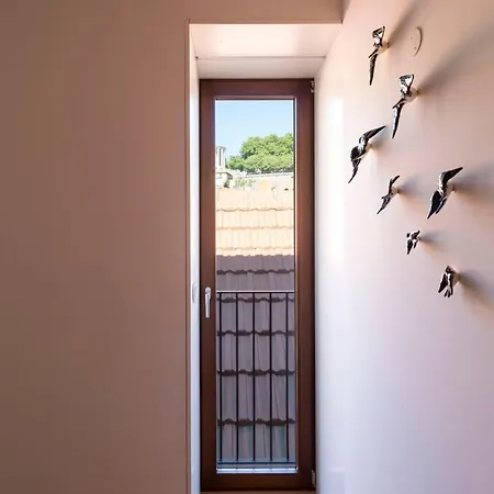 Magnificient 2br Duplex W/ Gorgeous View By Lovelystay